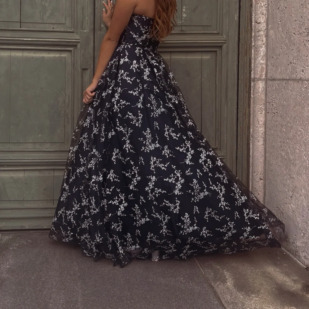 strapless glitter mesh ball gown with corset - Picture 4 of 6